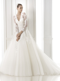 PRONOVIAS-2015-BESTINE_image_209_280