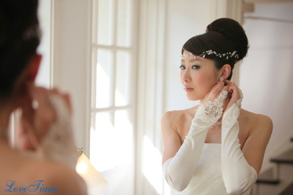 ウェディンググローブはフィンガーレスとフルカバーのどっちがいいの