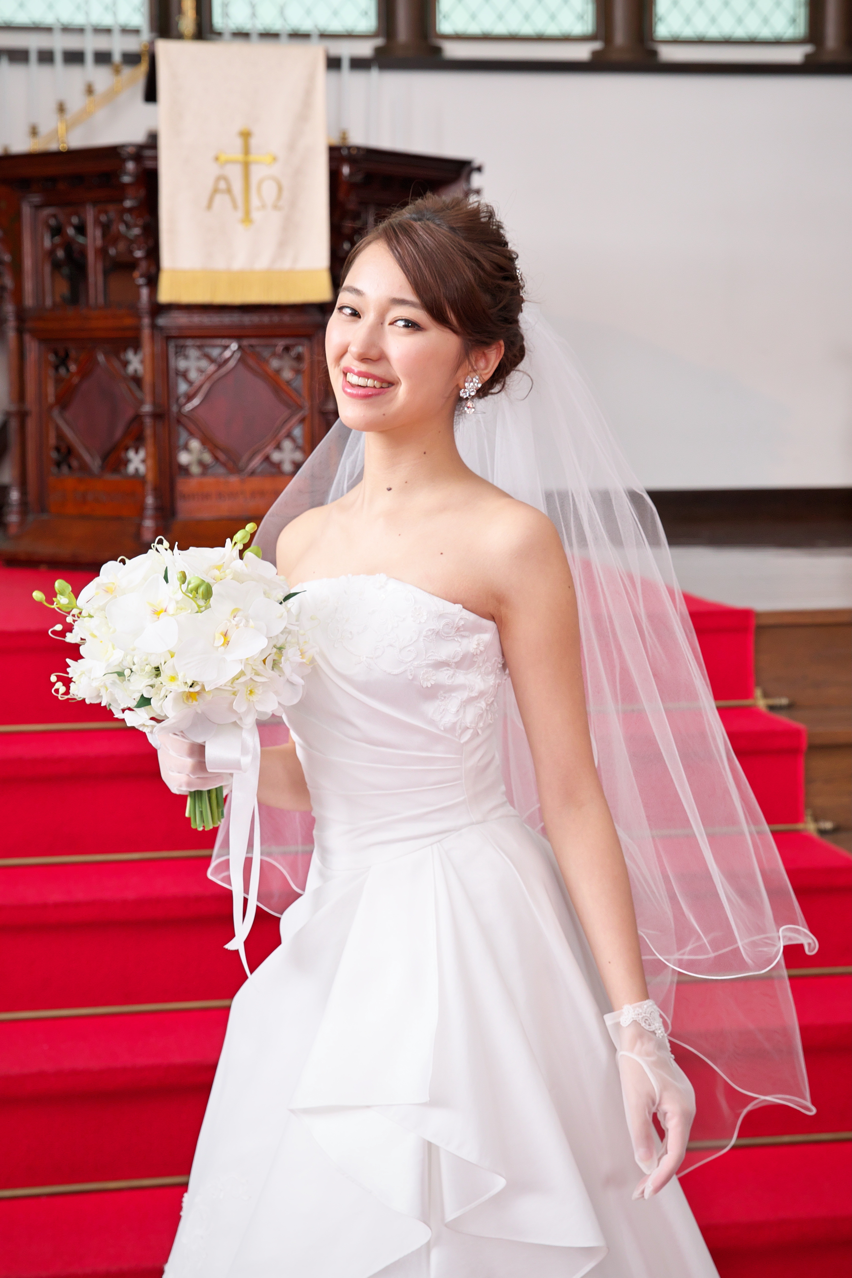 10万円以内でレンタル可能なおすすめのウエディングドレスを紹介